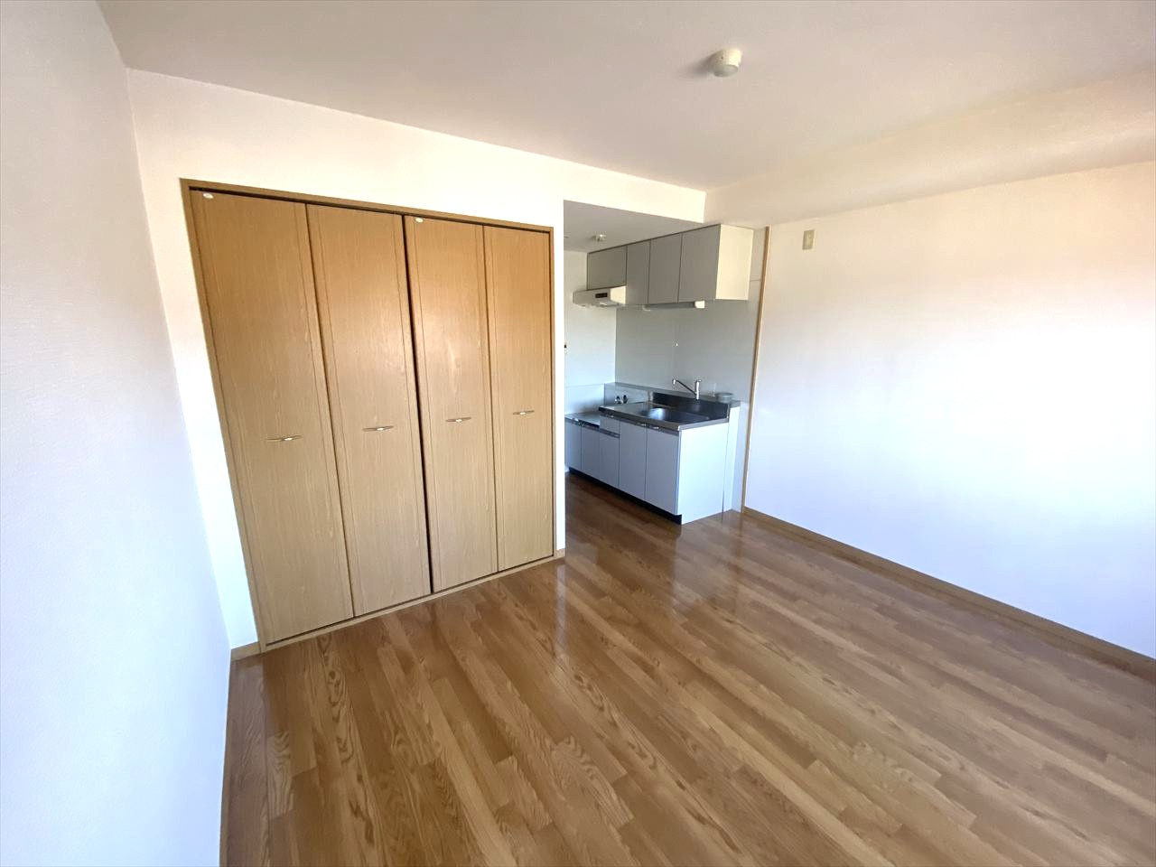 広大ブルデルの寝室