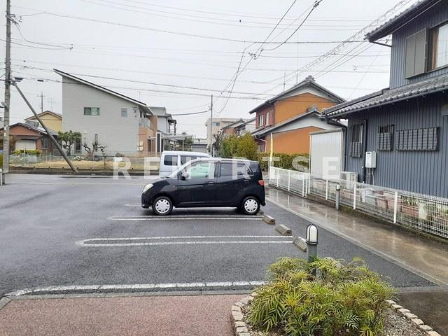 パーク・プレッソＡの駐車場|駐車場