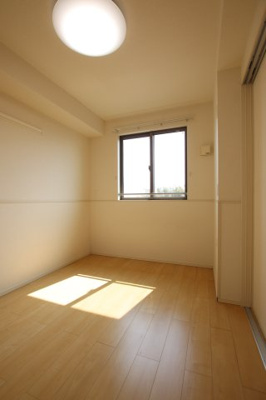 【洋室】 | カーサ・ディスフルテ