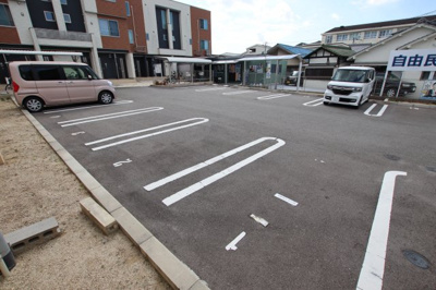 【その他共用部分】 | カーサ・ディスフルテ | 駐輪場