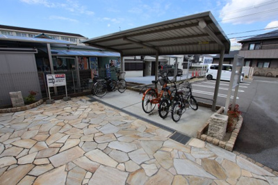 【その他共用部分】 | カーサ・ディスフルテ | 駐輪場