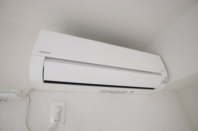 【設備】 | プラザハウス | エアコン
