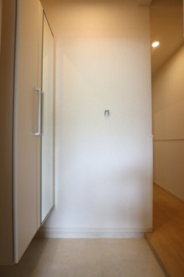 【玄関】 | プラザハウス