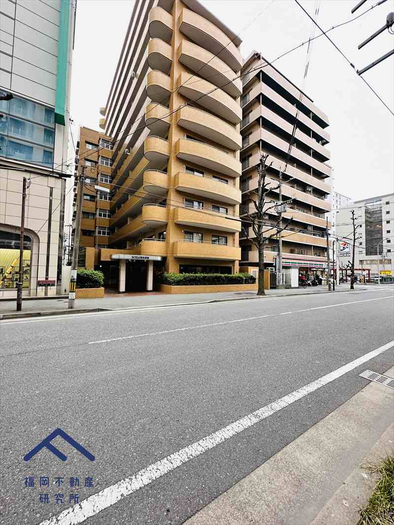 ダイアパレス博多駅前の外観