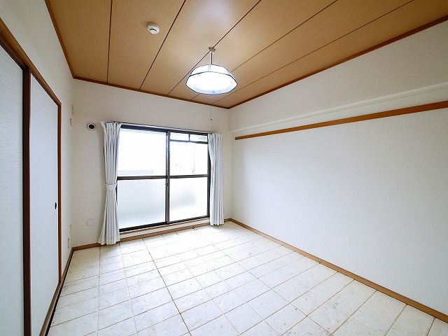 CENTURY・アスカⅢの和室|趣のある和室です