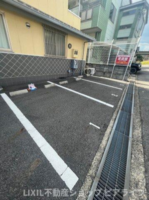 【駐車場】 | ドミトリーユー