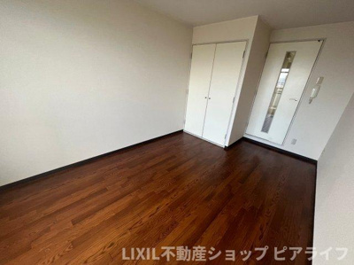 【洋室】 | ドミトリーユー | ※写真は別室です