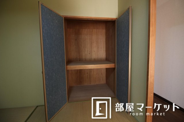 【収納】 | クレストコート３５ | 同型タイプ