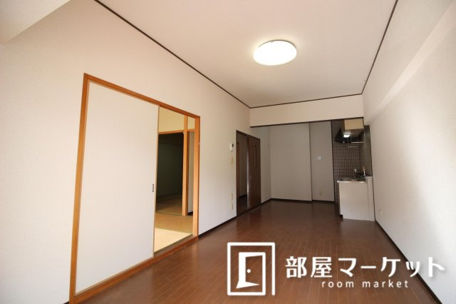 【居間・リビング】 | クレストコート３５ | 同型タイプ