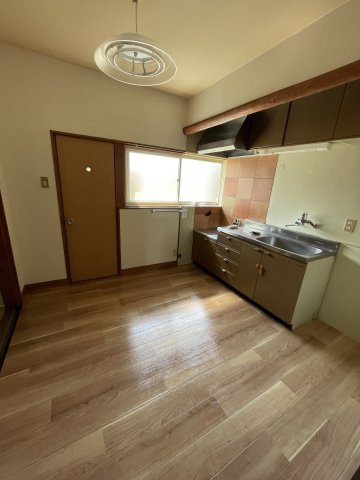 ハイツランバーAのキッチン