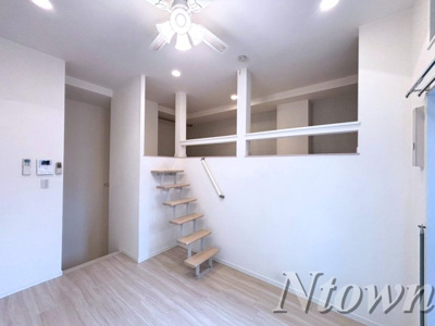 【内装】 | ルノンキュール | 明るい色調の室内です