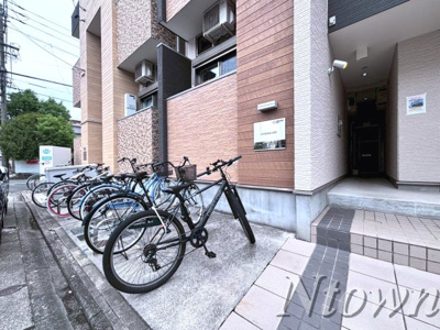 【その他共用部分】 | ルノンキュール | 駐輪場です