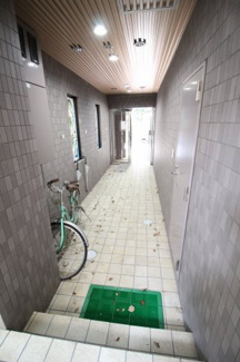 【エントランス】
