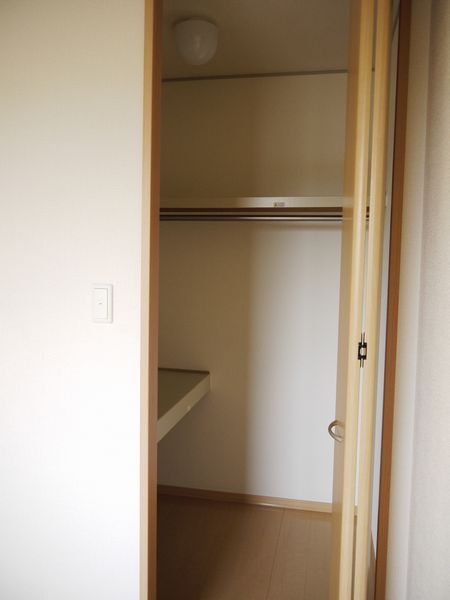 ブランドールの収納