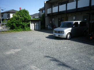 【駐車場】