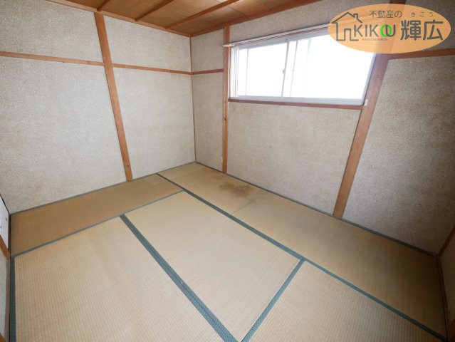 加古川市野口町北野　中古戸建の寝室