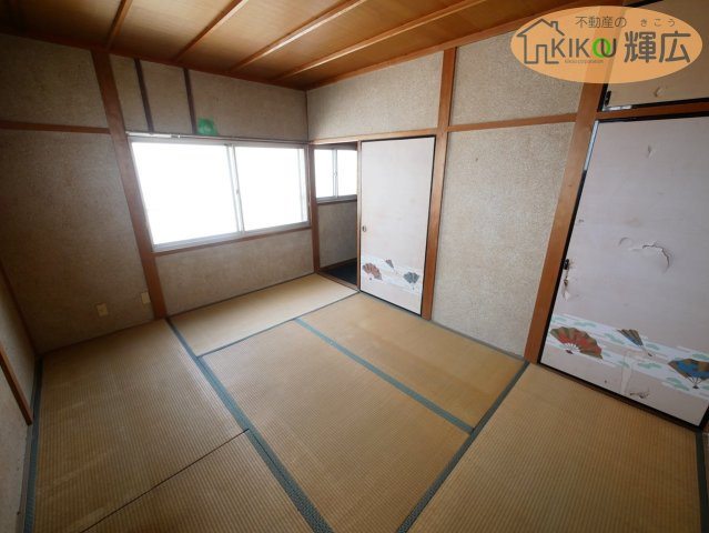 加古川市野口町北野　中古戸建の寝室