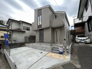 【駐車場】 | 広々とした駐車場です。