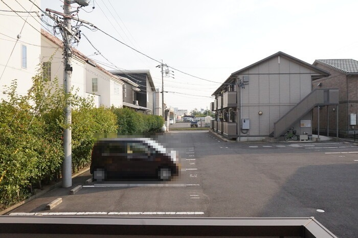 スプランドゥール　Ｂの駐車場