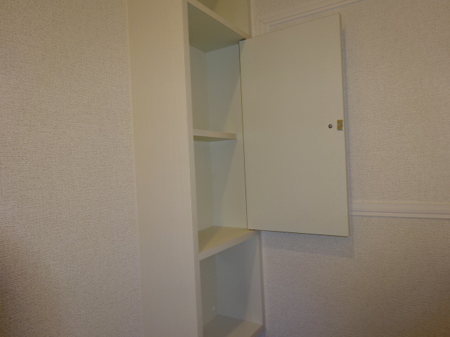 ボンボヌールのトイレ|トイレ棚