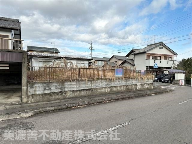 ５８７１７　岐阜市大洞柏台土地の外観