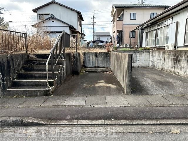 ５８７１７　岐阜市大洞柏台土地の外観