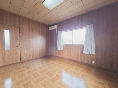 【洋室】 | 吉岡貸家Ⅰ