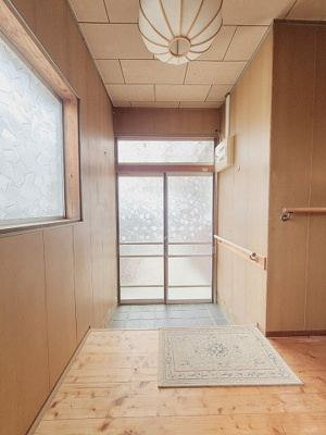 【玄関】 | 吉岡貸家Ⅰ