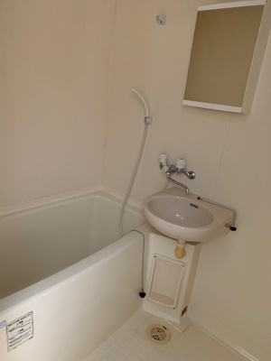 【浴室】 | シティーハウスにしまち | きれいなお風呂です