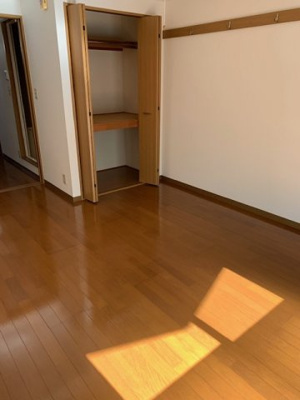 【洋室】 | シティーハウスにしまち | コンパクトで使いやすい洋室です