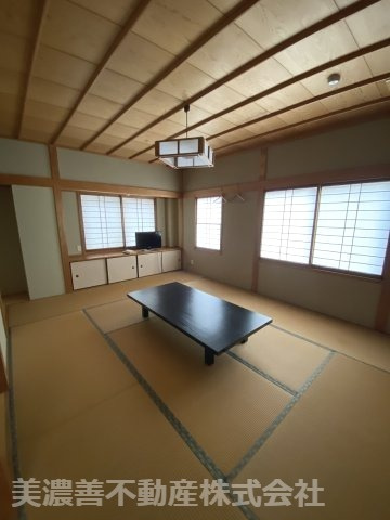 ６０１４９　本巣市佐原保養所の和室