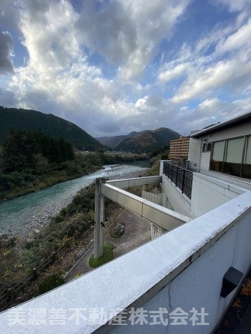 ６０１４９　本巣市佐原保養所の展望