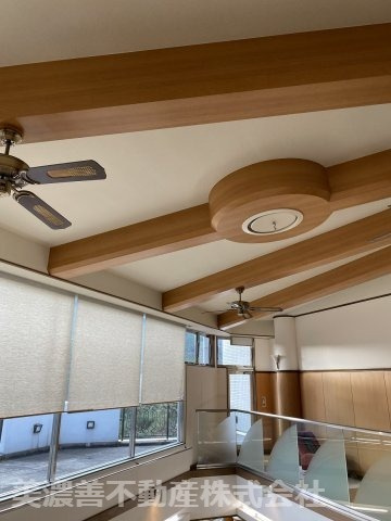 ６０１４９　本巣市佐原保養所の居間・リビング