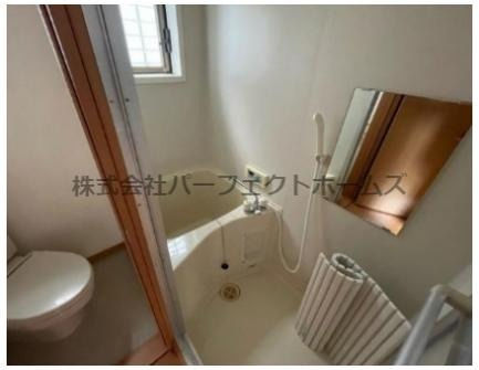 岡東町テラスの浴室|日々の疲れを癒すお風呂付です