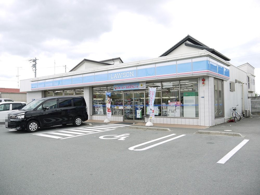 ファミリア21　Aの周辺|【コンビニエンスストア】ローソン 津高茶屋七丁目店まで1598ｍ