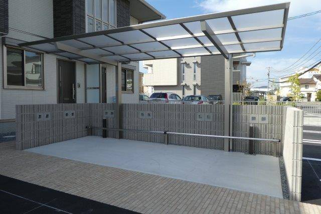 総社市駅南１丁目のアパートのその他共用部分|自転車置き場