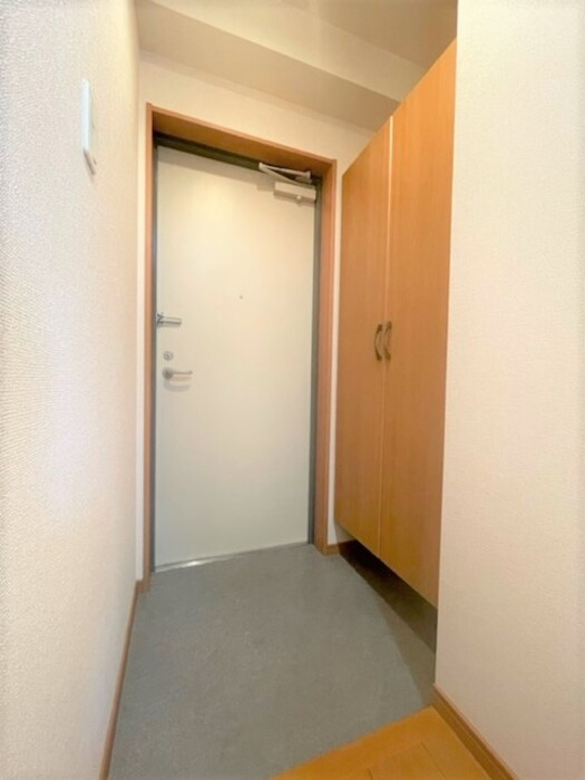 ROOM BOWWOWの玄関