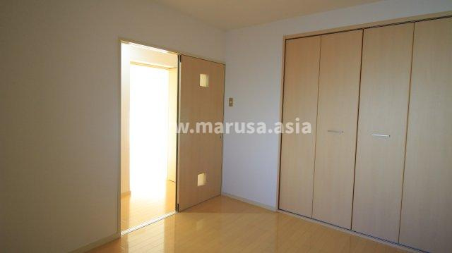 フルータの洋室