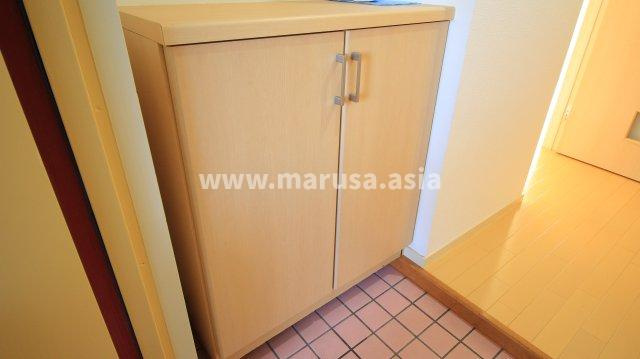 フルータの玄関