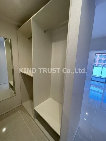 ベネチア天満橋の収納|便利な収納スペースです