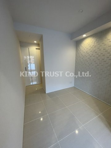 ベネチア天満橋の洋室|明るい洋室です