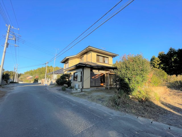 【前面道路含む現地写真】 | 香取市香取中古戸建