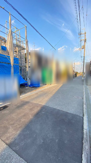 【前面道路含む現地写真】