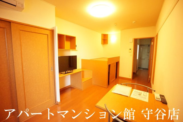 レオパレスイクシードⅡの寝室