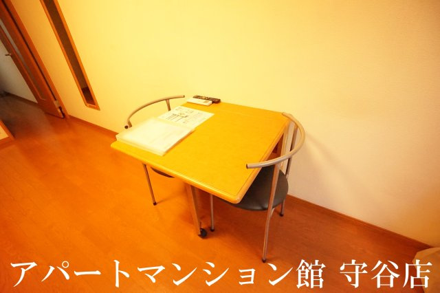 レオパレスイクシードⅡの収納