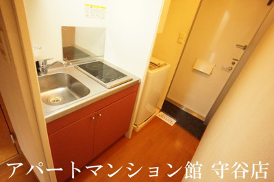 【キッチン】 | レオパレスイクシードⅡ | 画像4