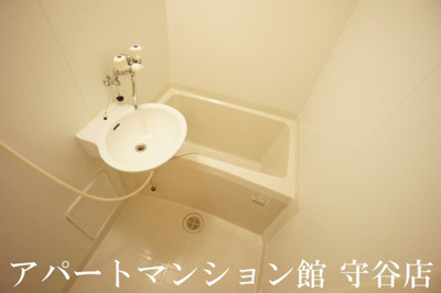 【浴室】 | レオパレスイクシードⅡ | 画像5