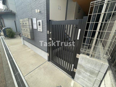 【エントランス】 | 新森アパートメント