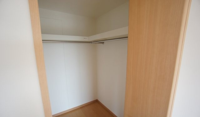 レジデンス二の宮の収納