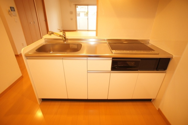 レジデンス二の宮のキッチン